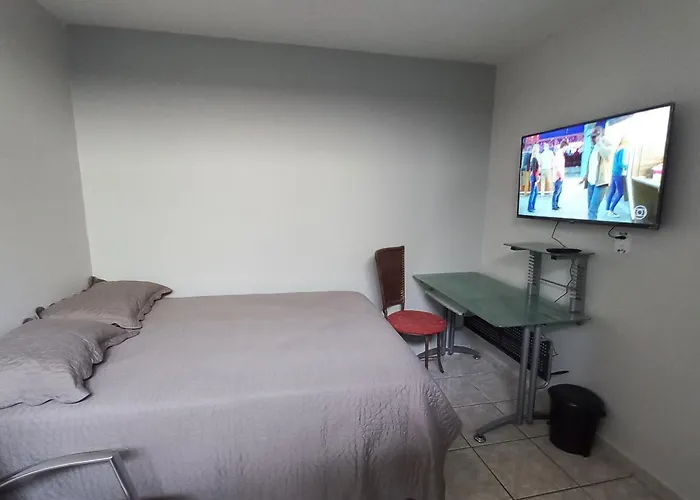 Apartamento 2 Quartos Asa Norte Com Cozinha Excelente Localizacao